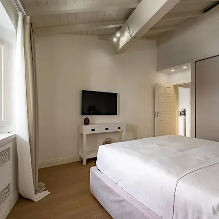 Deservi Charming Leonardo Apartment Florenz